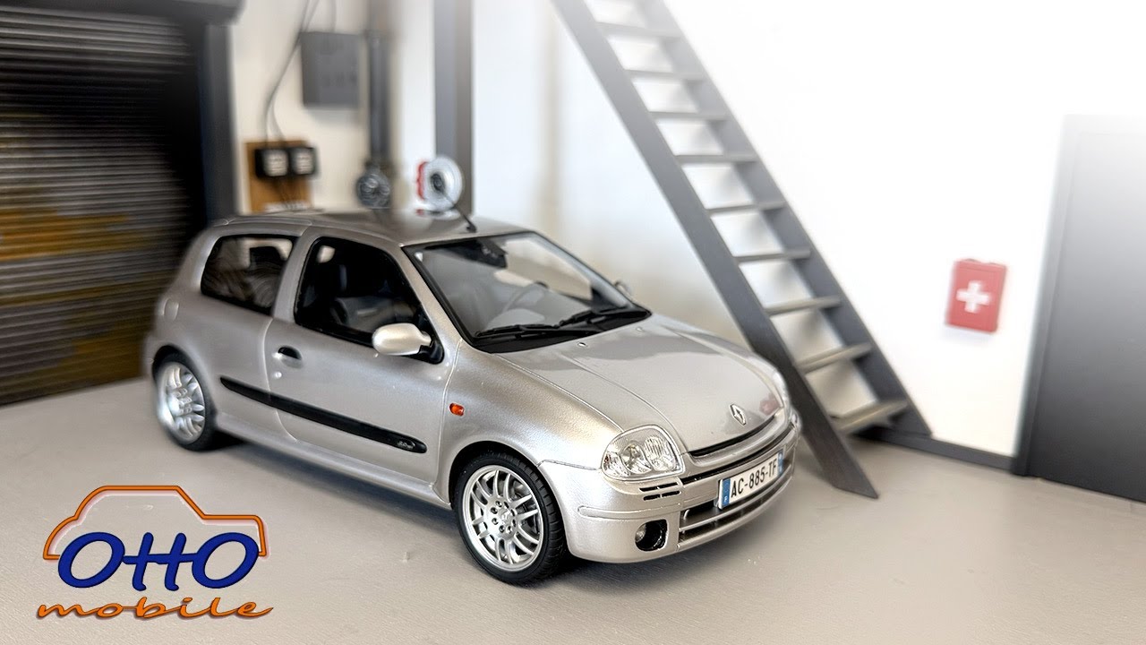 Surpris par cette RENAULT CLIO 2 RS phase 1 OttOmobile 1/18 (207)