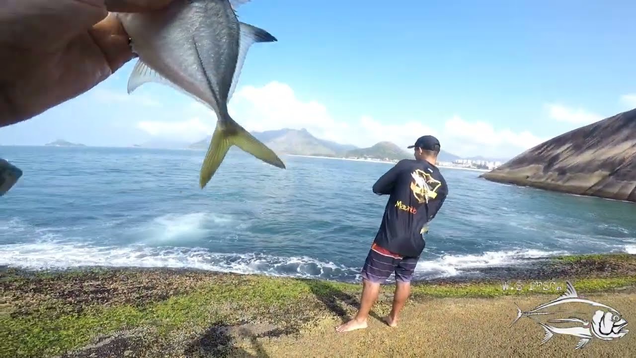 PESCARIA DE COSTÃO NO RECREIO DOS BANDEIRANTES, MUITA AÇÃO 🎣