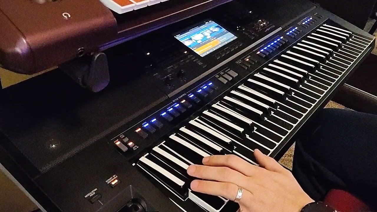Batalia orgilor Korg vs Yamaha 8🥳🎼🎶🎹🇷🇴