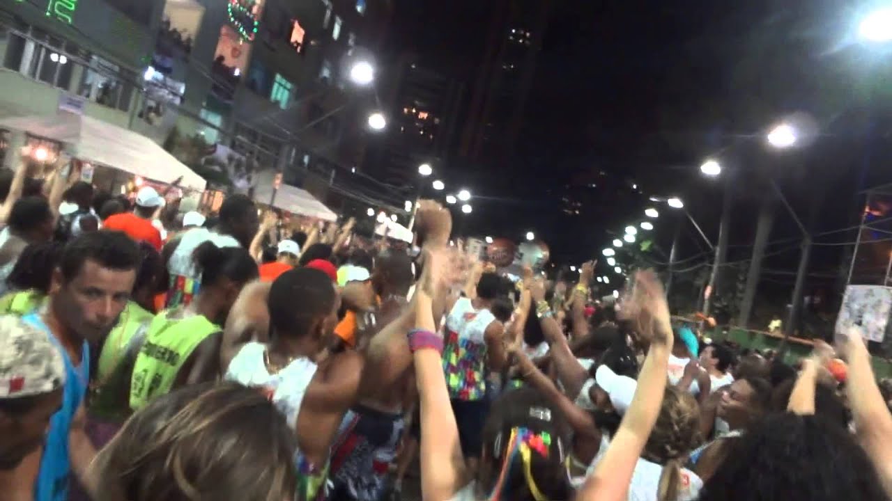 Timbalada - Jesus é Palestino - Carnaval 2013 - Bloco Timbalada - 6ª Feira