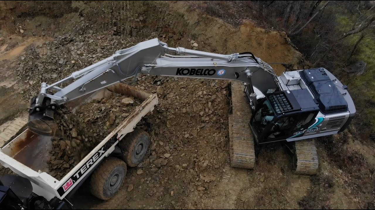 Kobelco SK210HLC-10 - The Green Machine