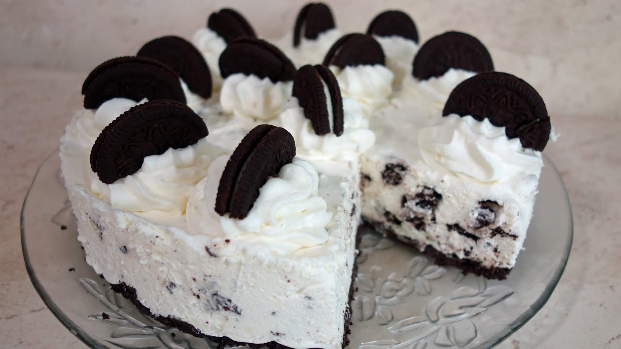 Ciasto Oreo bez pieczenia. Przepis jak zrobić proste ciasto z mascarpone i śmietaną