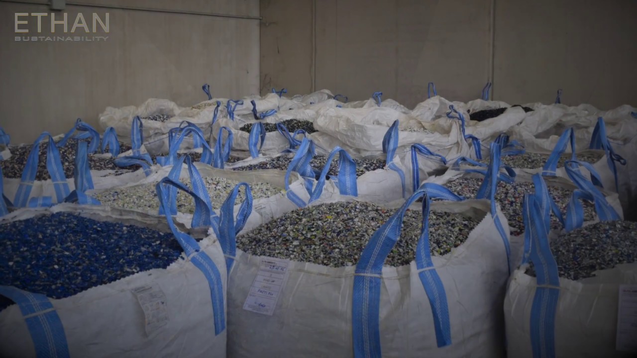 Come funziona l'impianto di riciclo rifiuti di plastica e ferro di Brendola (VI)