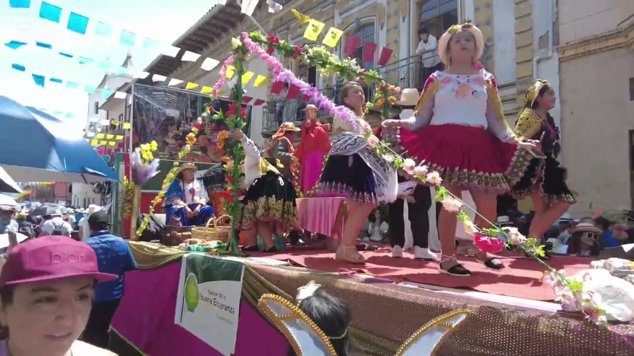 PROSECION CON EL NIÑO VIAJERO EN LA CIUDAD DE CUENCA TRADICIÓN DICIEMBRE 24 🙏