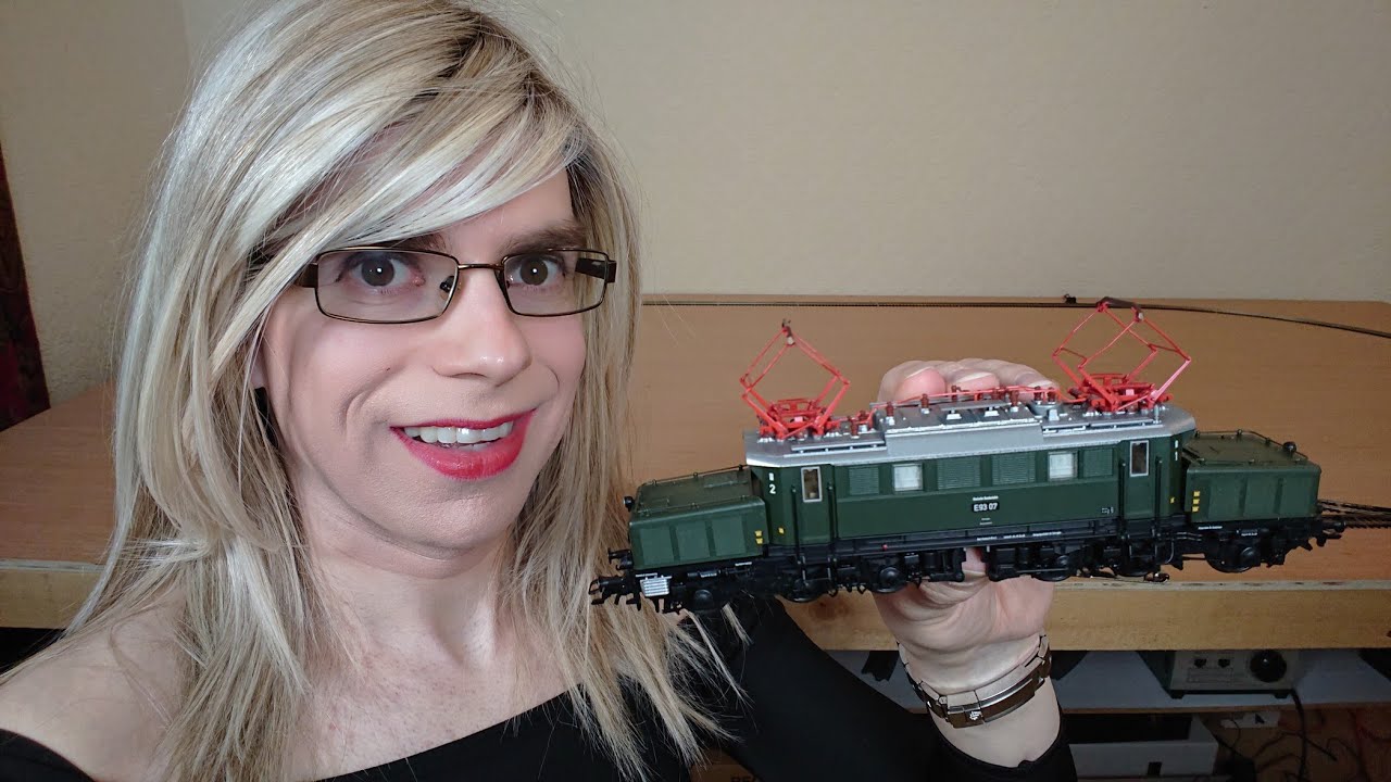 M&auml;rklin HO Trains A Tour of My Collection with Alex Faxton