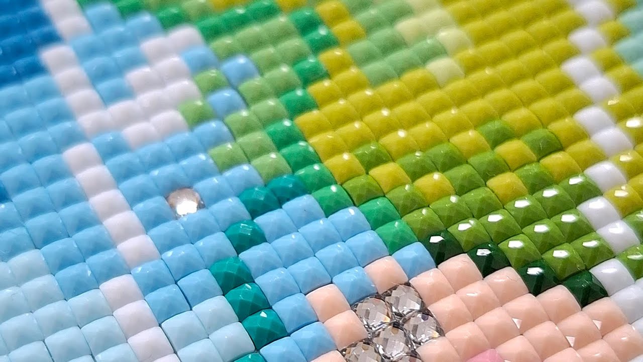 Relaxing & Satisfying ASMR Diamond Painting - Diamond Art Club - No Talking - Real Time Speed