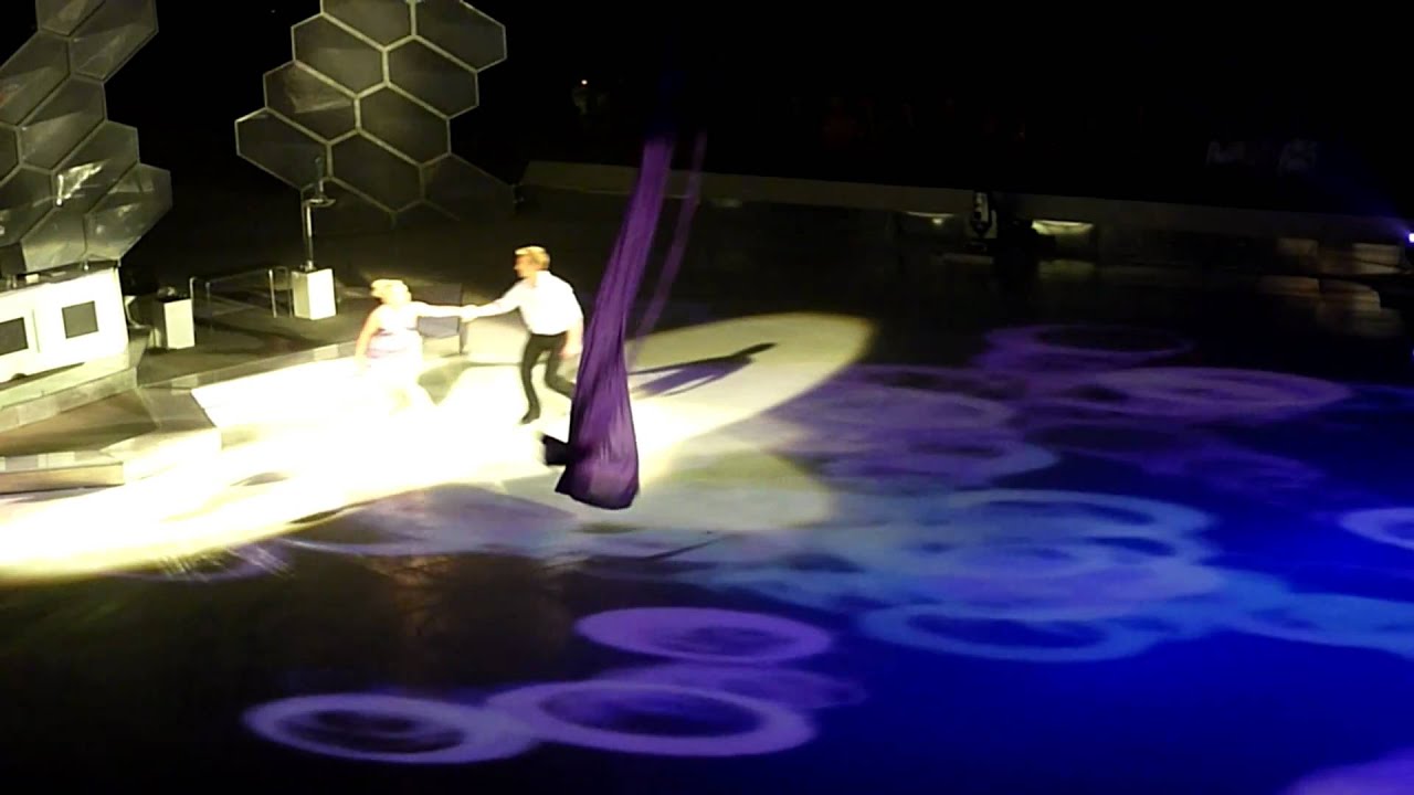Torvill & Dean Skating the Bolero - Dancing on Ice 28.04.2010