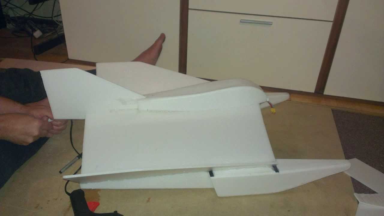 Hydrofoam RC boatairplane