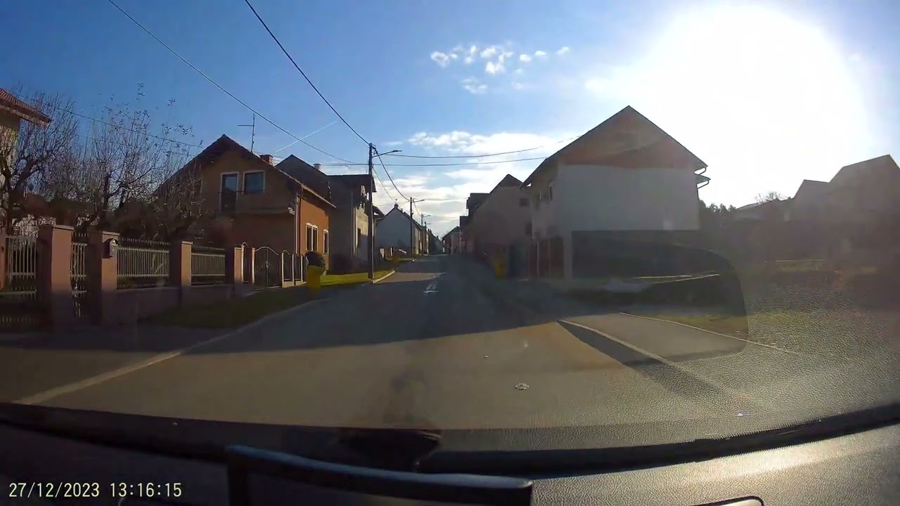 DRIVING IN CROATIA  /  PETRINJA ( 3 GODINE NAKON POTRESA ) 1/2   #petrinja #croatia #travel #road