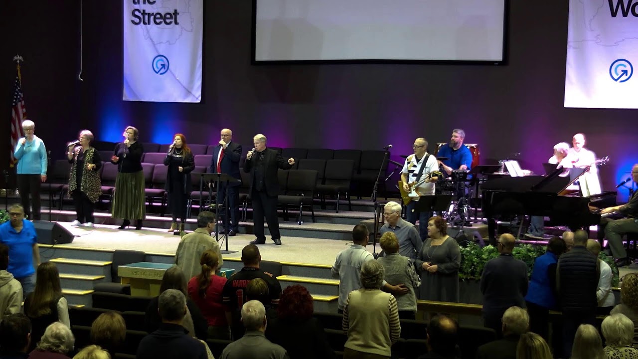 9:15 Worship Center