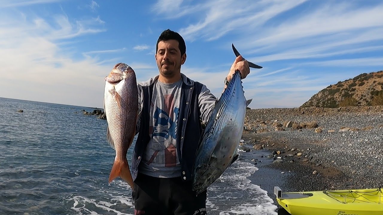 Slow jigging και ζόκα όταν δεν τρώνε στα ψεύτικα! #fishing #kayakfishing #fishingreece