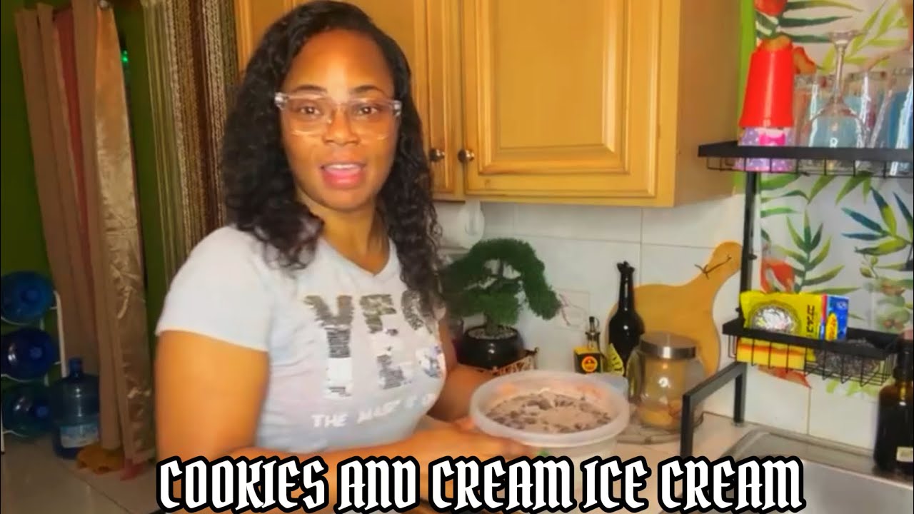 LET’S MAKE COOKIES AND CREAM ICE CREAM  FOR THE FIRST TIME 
