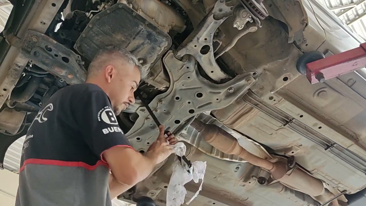 tranco ao sair com o carro e vibração ao acelerar , nos carros automático tranco no R e D manobrar