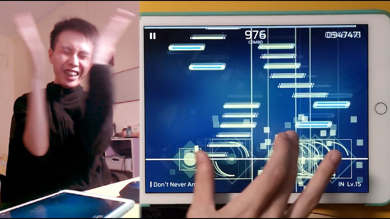 This song could possibly be the HARDEST Lv.15 if play with ONE HAND...