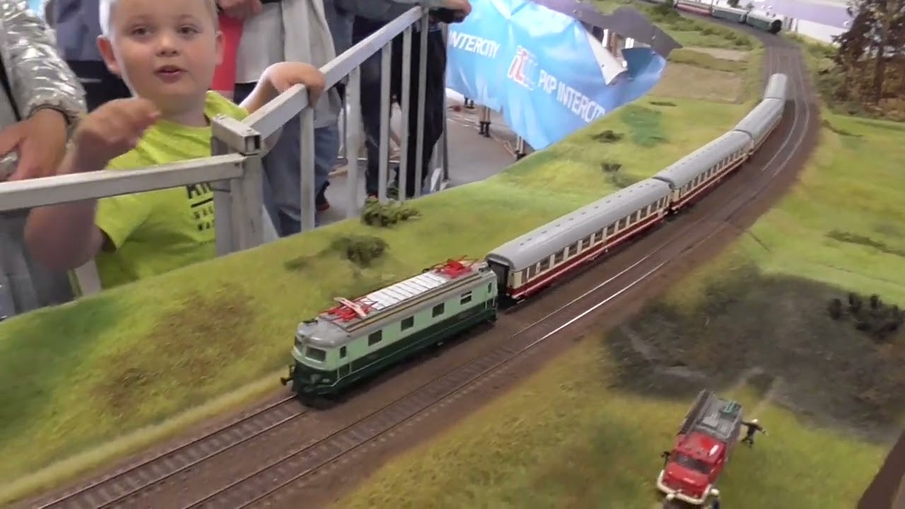 Wystawa makiety kolejowej w skali H0 Klubu Miłośnik&oacute;w Kolei 