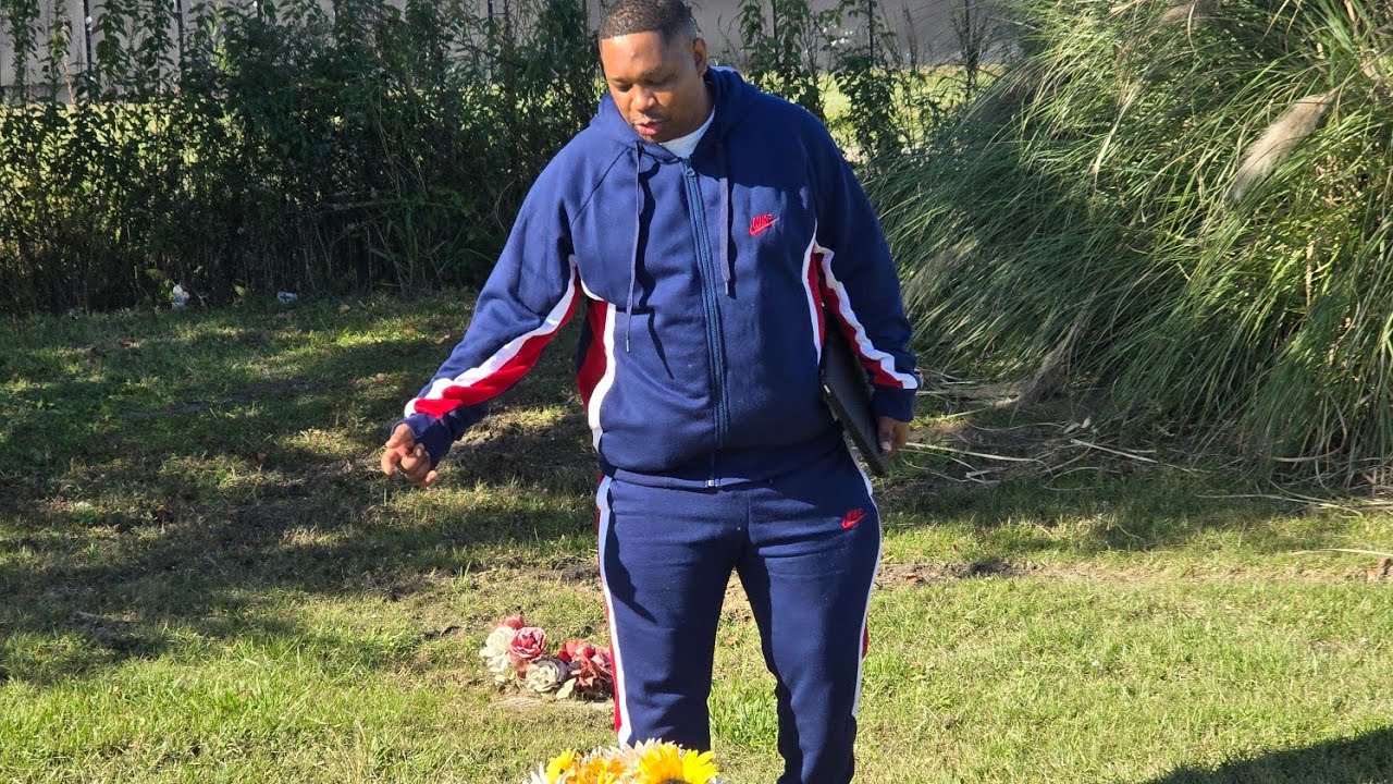 Terrance (Gangsta) Williams gets emotional at original hotboy Sterling gravesite.