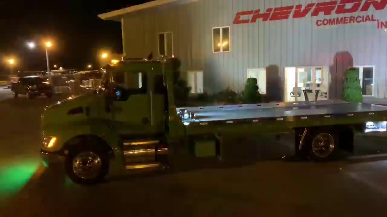 2021 Kenworth T270