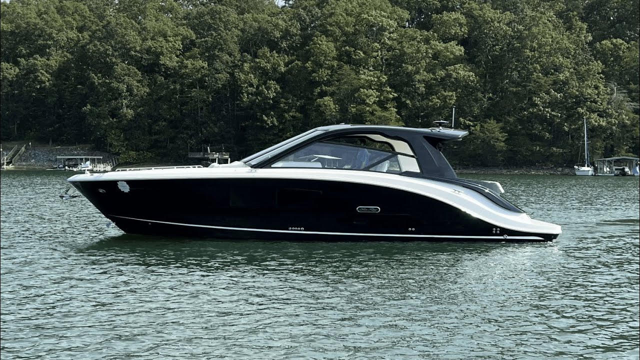 2024 Sea Ray Sundancer 370 For Sale at MarineMax Cumming, GA