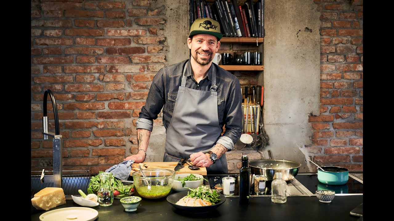 Kochen mit Andi Schweiger - Spargelrisotto mit Bio-Hendl