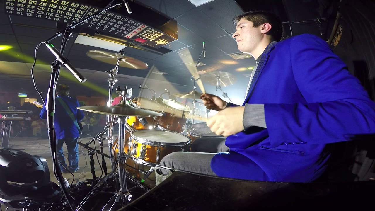 Grupo Toppaz - Reynaldo Flores Jr. - DrumCam - Esa Pared.