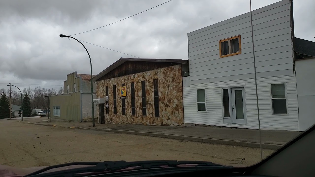 Ponteix Saskatchewan 🚗 Drive Around
