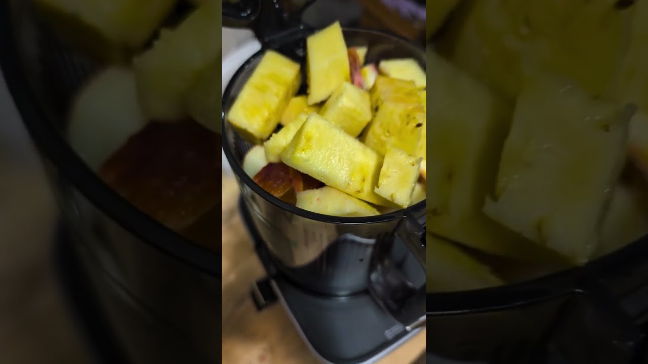 Tribest Slowstar AI juicer unboxing and first impressions. 