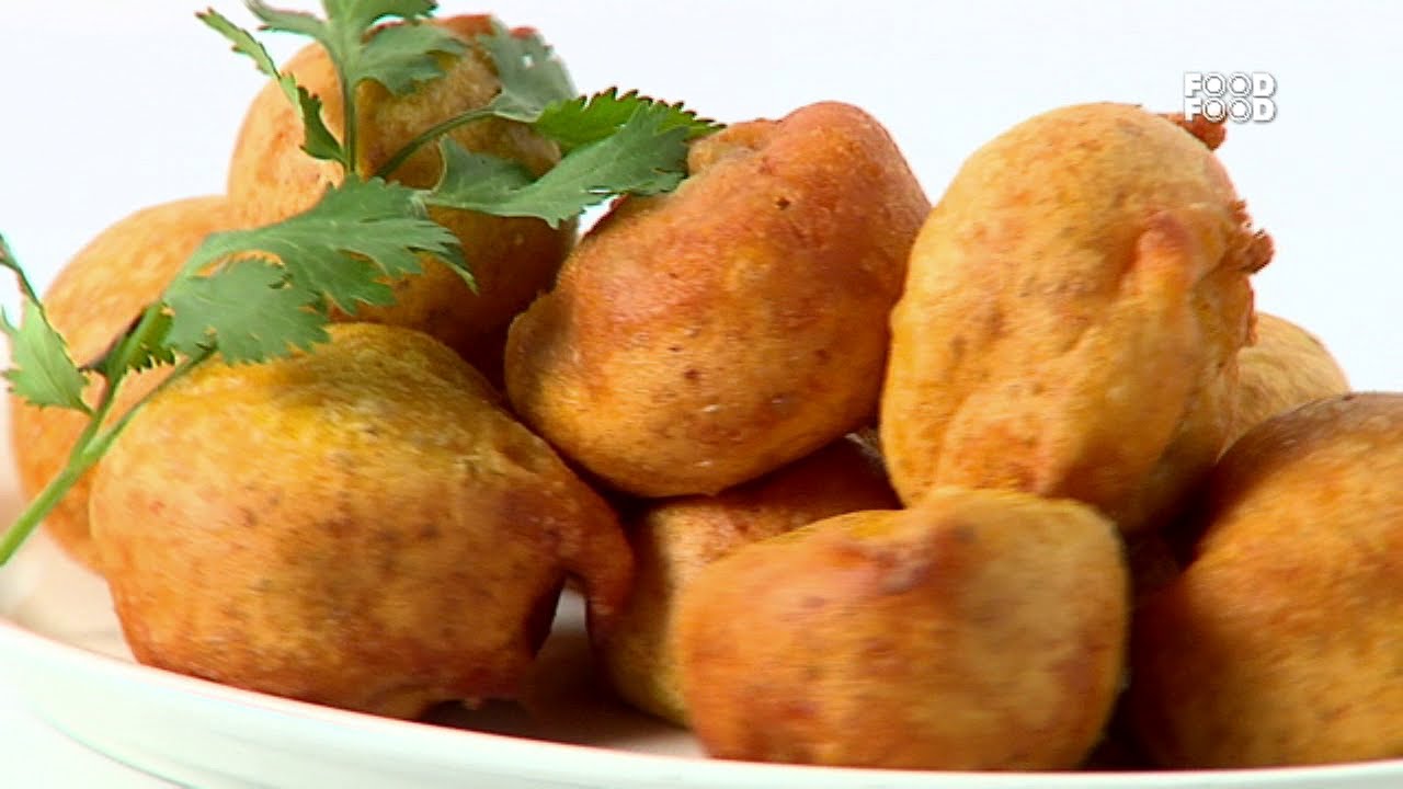 Garlicky Mushroom Pakoras - Sanjeev Kapoor's Kitchen