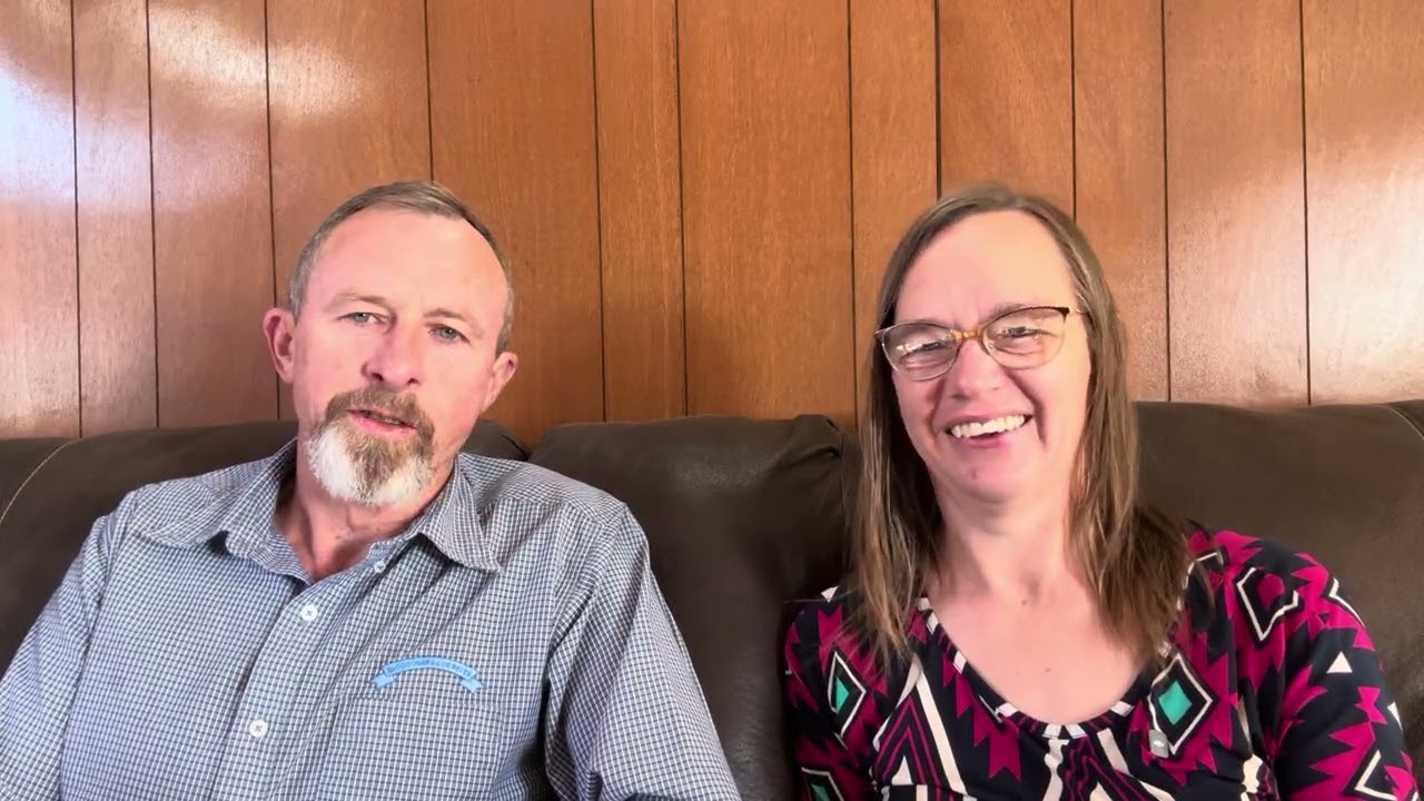 #7 Fa eene Bätre Ehe: Horchen toom vestonen. David & Marlene Rempel 