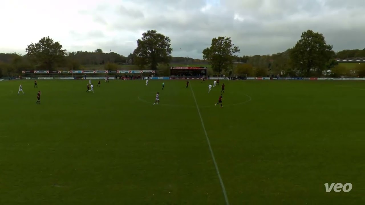 Samenvatting VV Mari&euml;nberg 1 vs  VV Avereest 1
