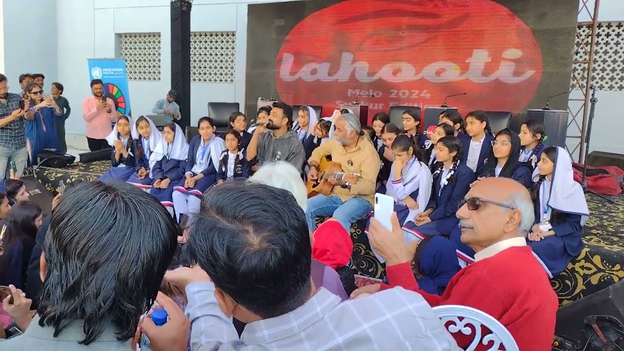 Haal munhnja ker puchhando  حال منھنجا ڪير پڇندو ڪير آ منھنجو ھتي