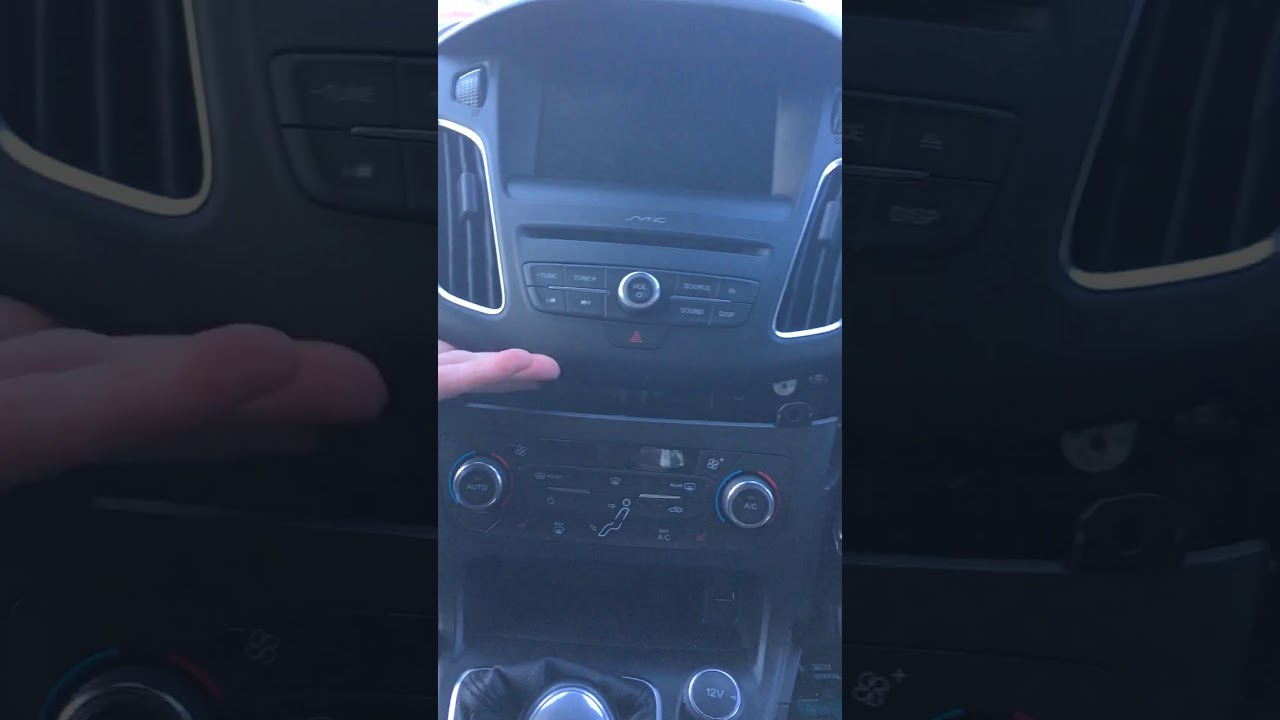 Ford Focus 2015 2016 2017 2018 mk3 Sync 2 sync 3 stereo radio removal