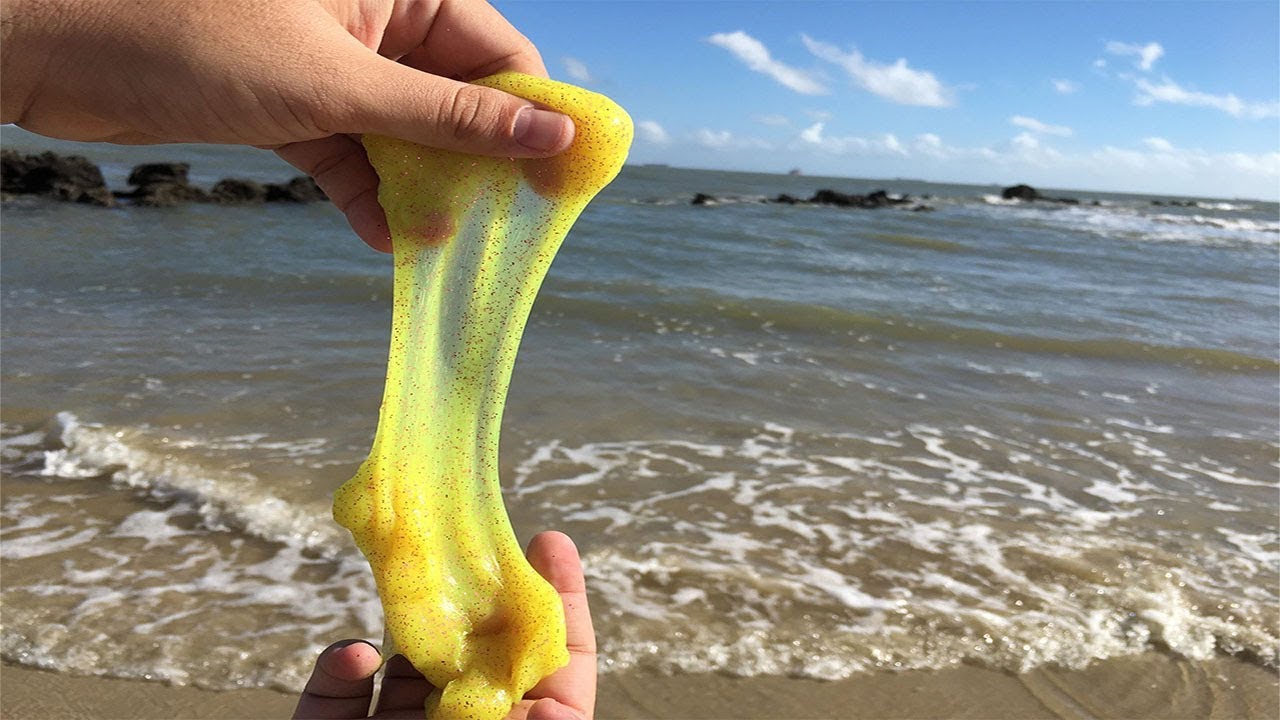 FIZ SLIMES COM ÁGUA DA PRAIA E OLHA COMO FICOU!!