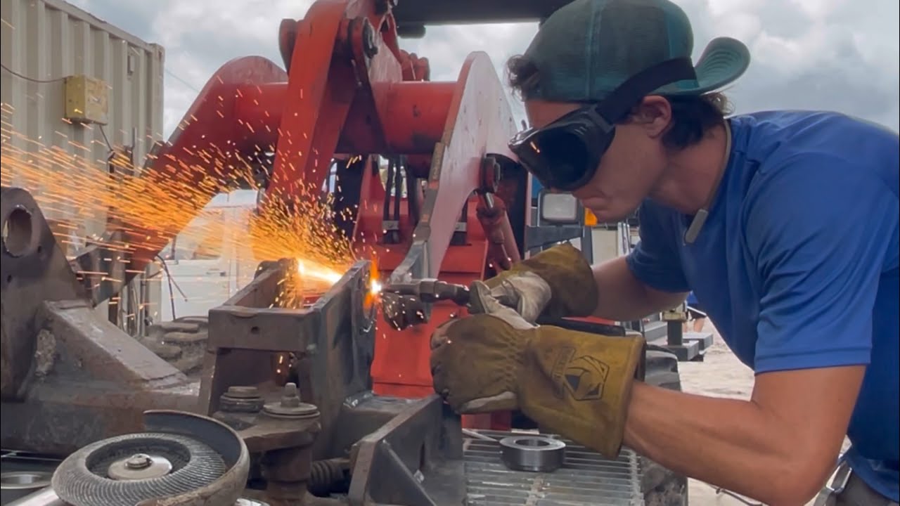 Welding on a Kubota Loader (Pins and Bushing repair)