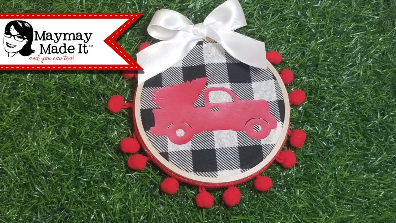 HTV and Embroidery Hoop Ornament DIY