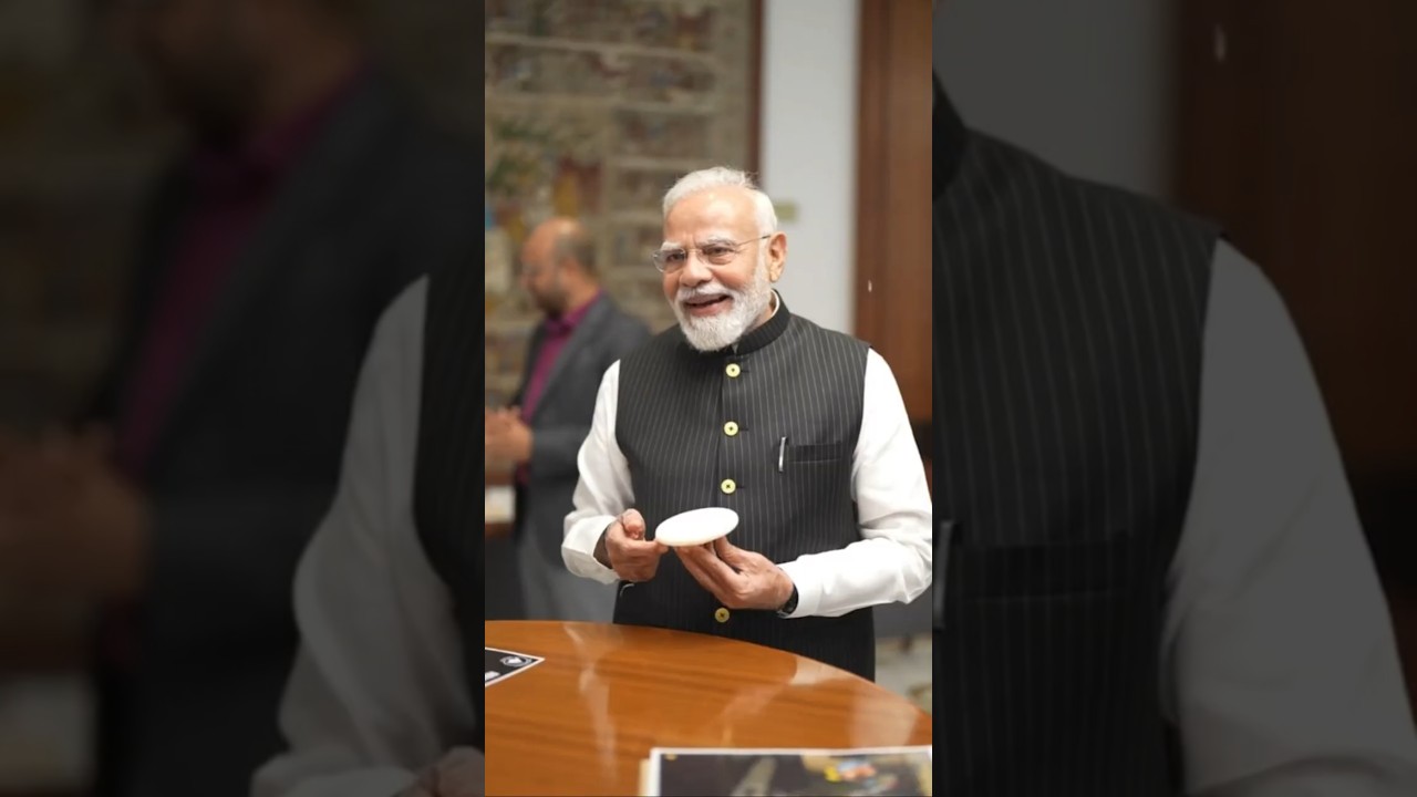 India's space dream gets a rocket boost! PM Modi interacts with the founders, shaping the future🚀