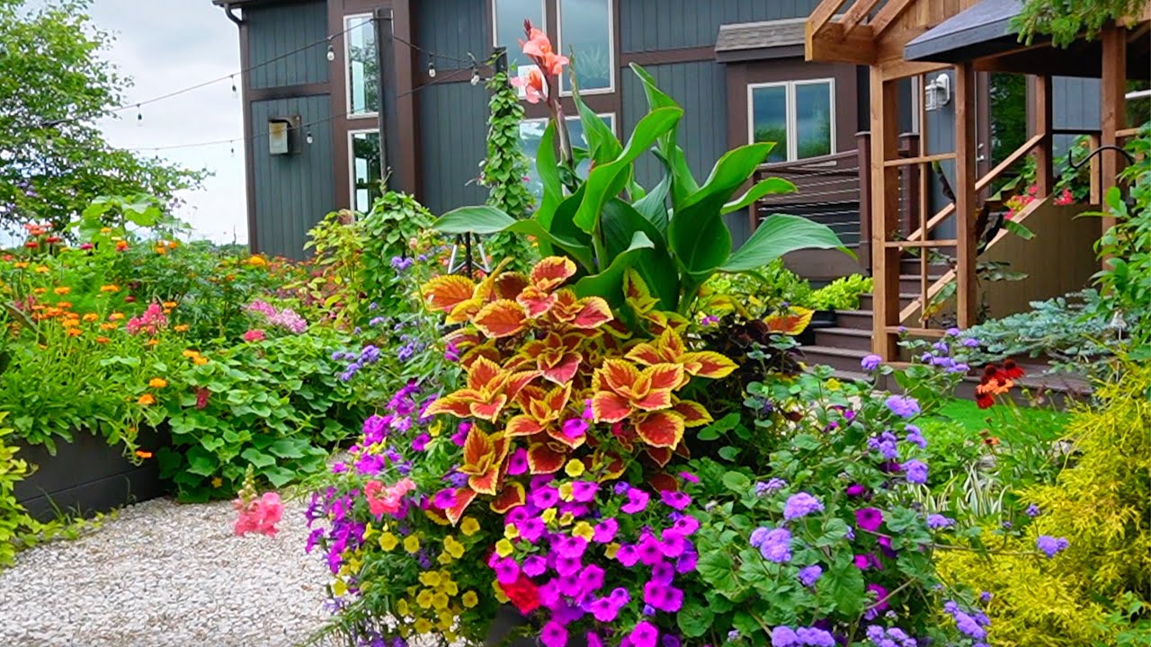 Beautiful Container Gardening & Garden Spaces in July | Tour, Flowers & NEW Project!