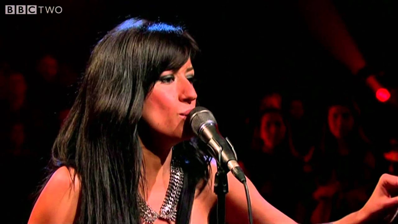 ANA MOURA - 