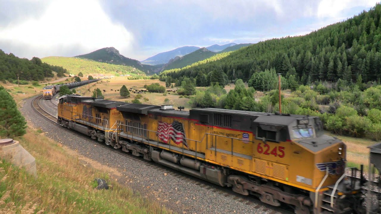 Union Pacific loaded coal train Rollins, Colorado