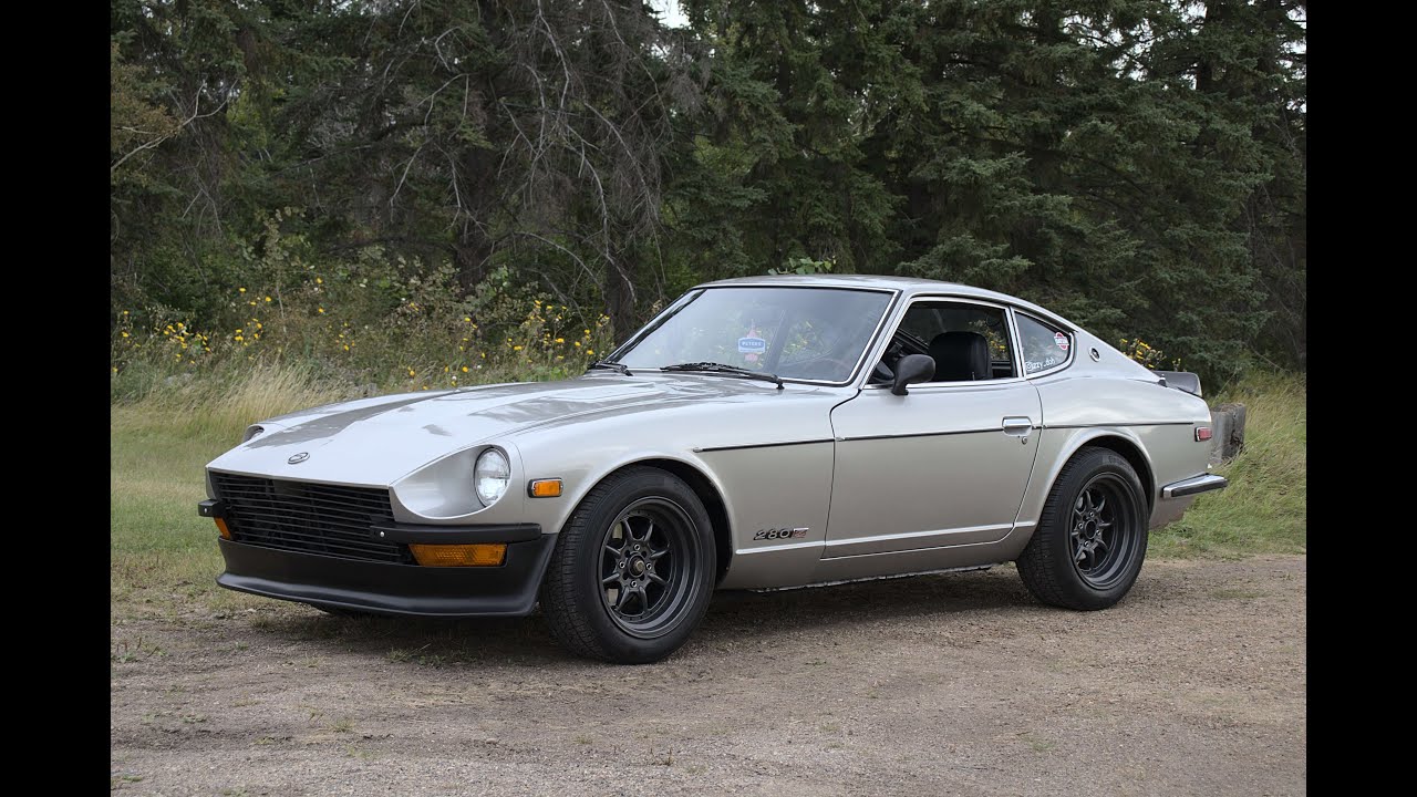Datsun Fairladyz (280z) TestDrive & Review: Does it Live up to the Hype?