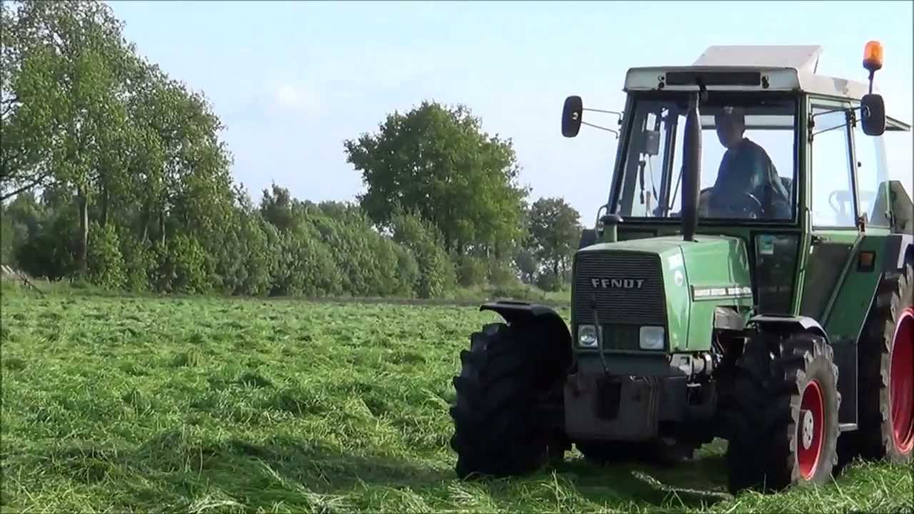 Gras schudden met de Fendt 307 LSA en Lely Lotus 900 (HD1080)