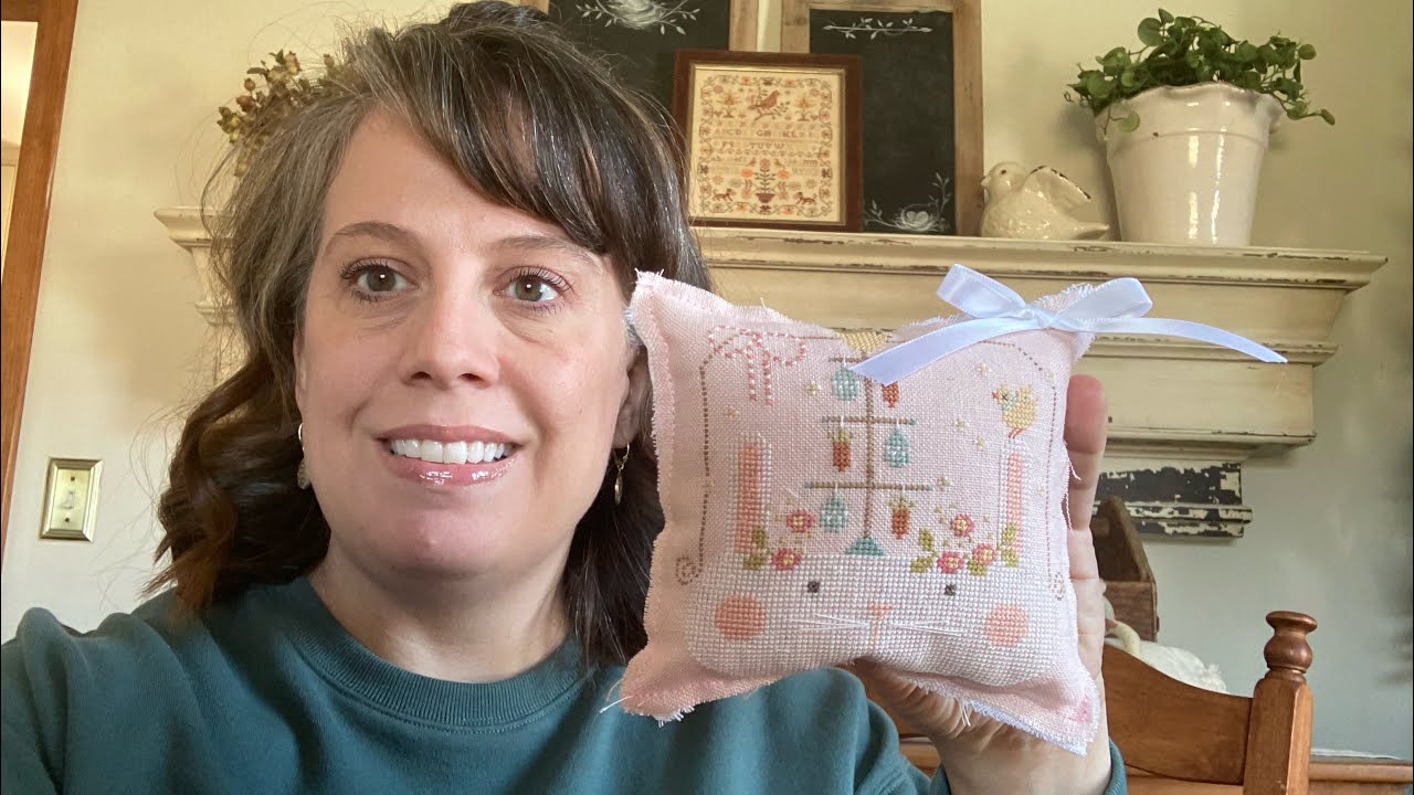 Flosstube #24.  Sweet spring finishes and all the stitch haul inspiration.