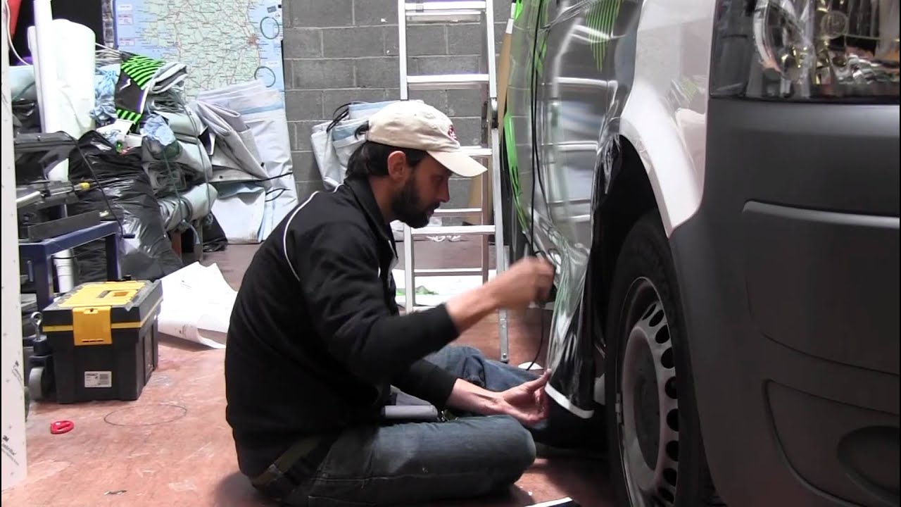 Time Lapse Vehicle Wrapping: Roland Service Team Van
