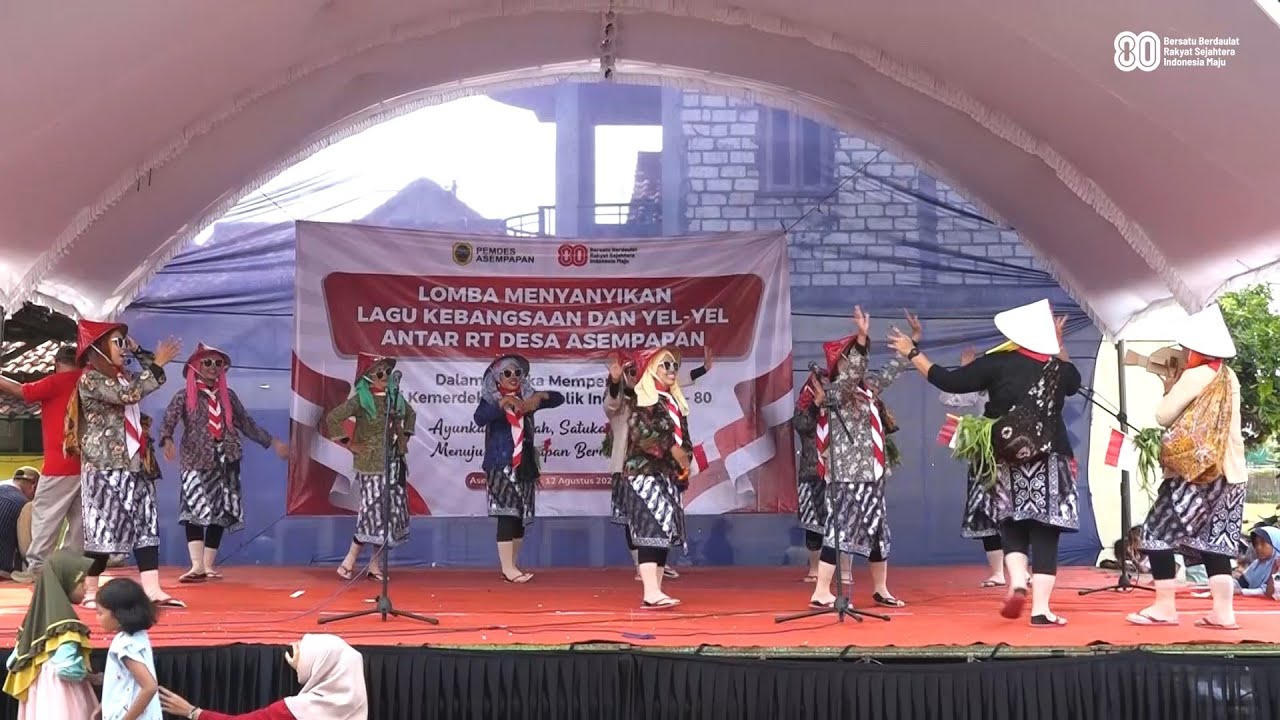 RT 01 RW 02 (Lomba Menyanyikan Lagu Kebangsaan dan Yel-yel Antar RT Desa Asempapan)