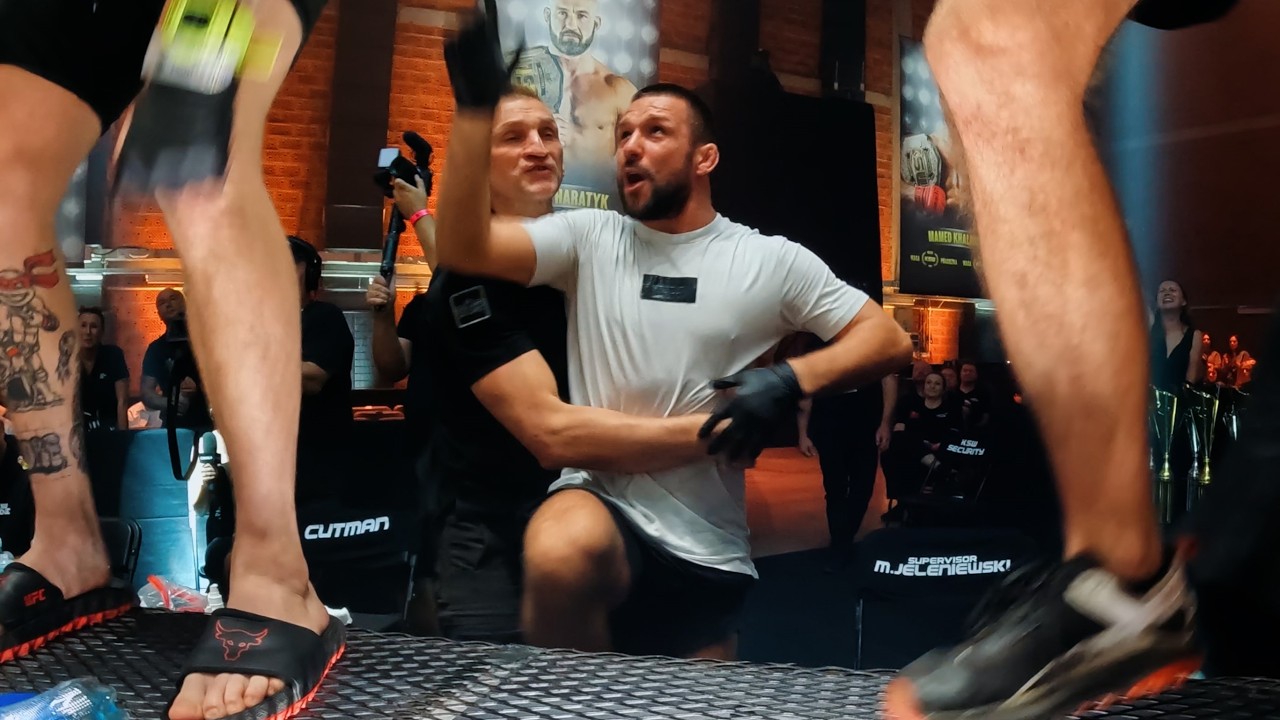 Gamrot vs Ochrona KSW 😂 (Pełne nagranie z narożnika) 