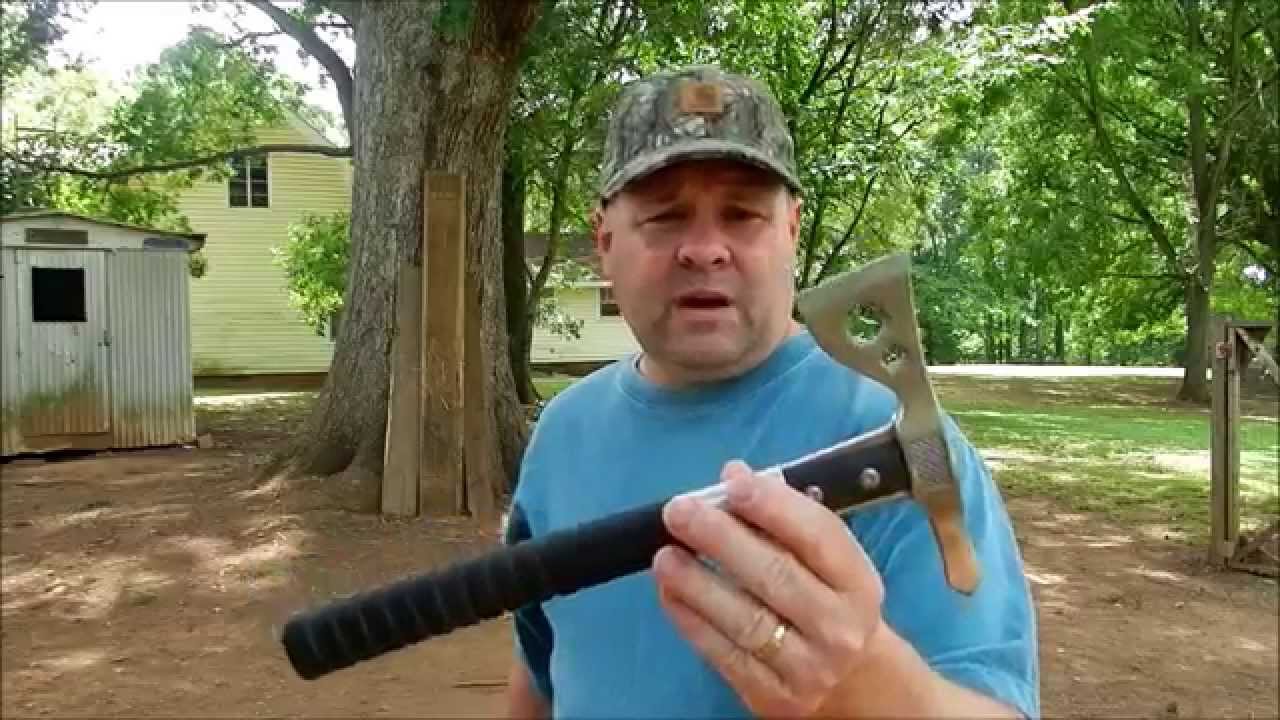 SOG Fast Hawk : An excellent throwing hawk