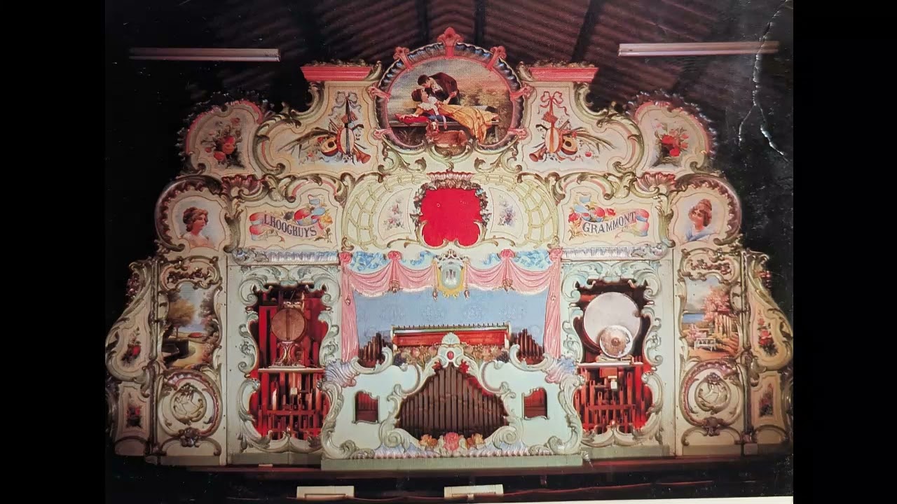 101 key Hooghuys Showmans Fair Organ