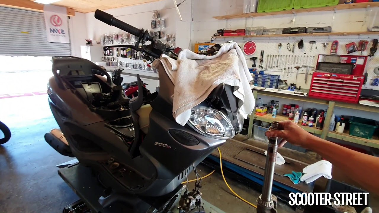 Replacing Your Scooter Steering Race - Piaggio X9