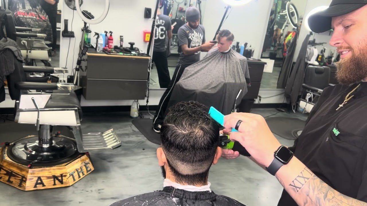 HOW TO DO A BLURRY SKIN FADE TUTORIAL🔥💈