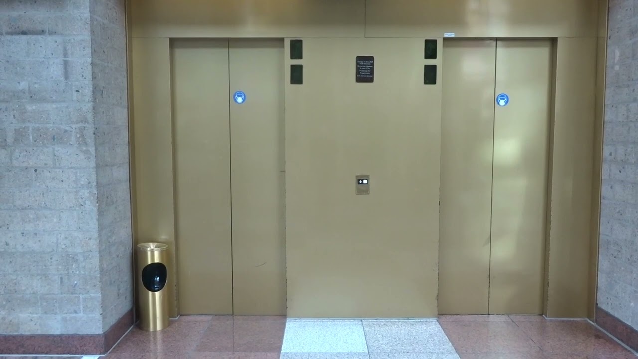 OTIS Parkhaus Aufzüge im Maritim Hotel in Köln