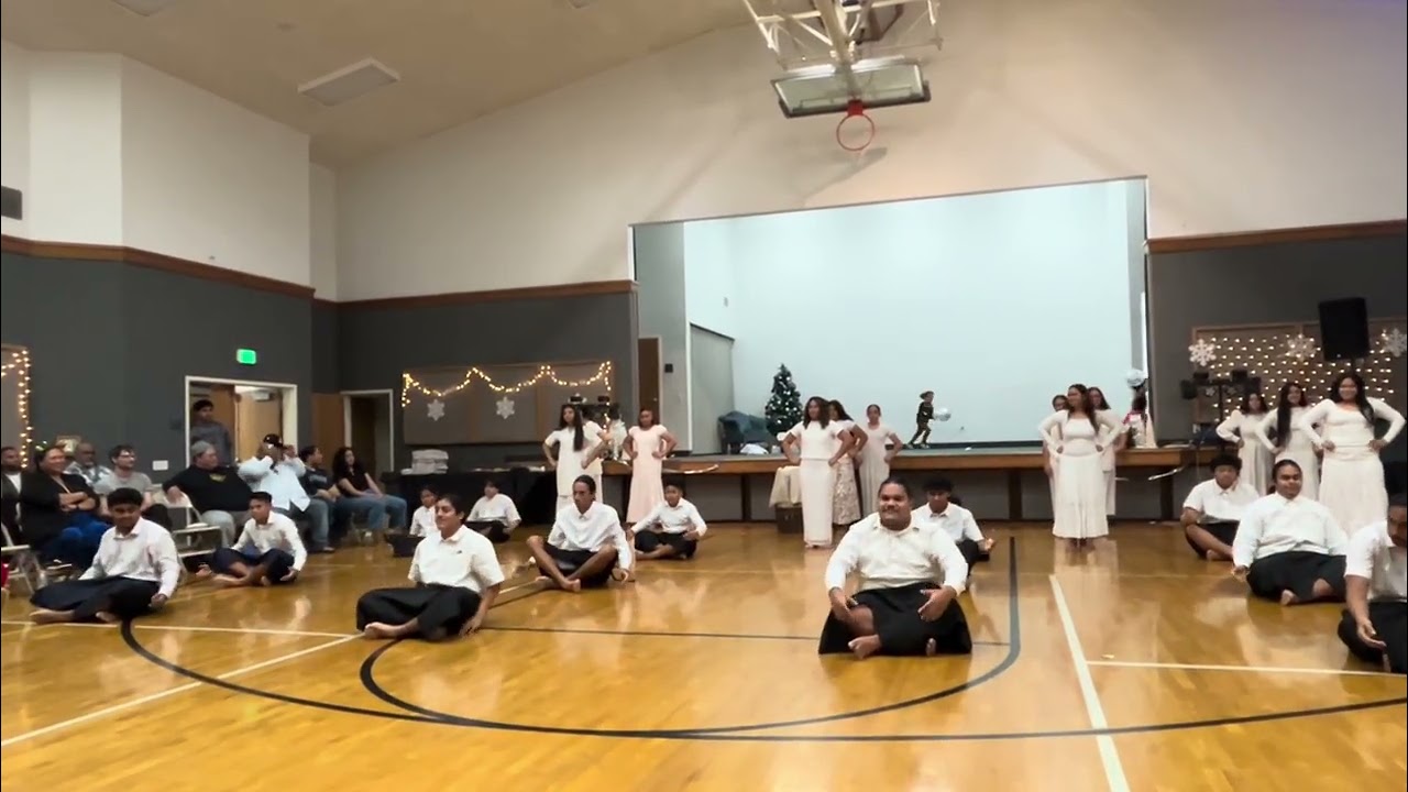 Youth dance to “Osana” 
